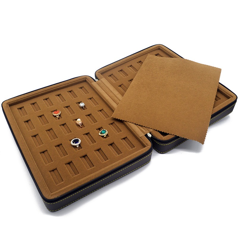 Leather Ring Storage Box Luxur - Luxury Bags List のレビューと価格