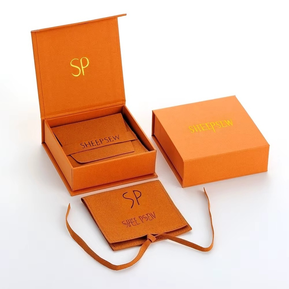 Luxury Microfiber Pouch Magnet - Luxury Bags List のレビューと価格