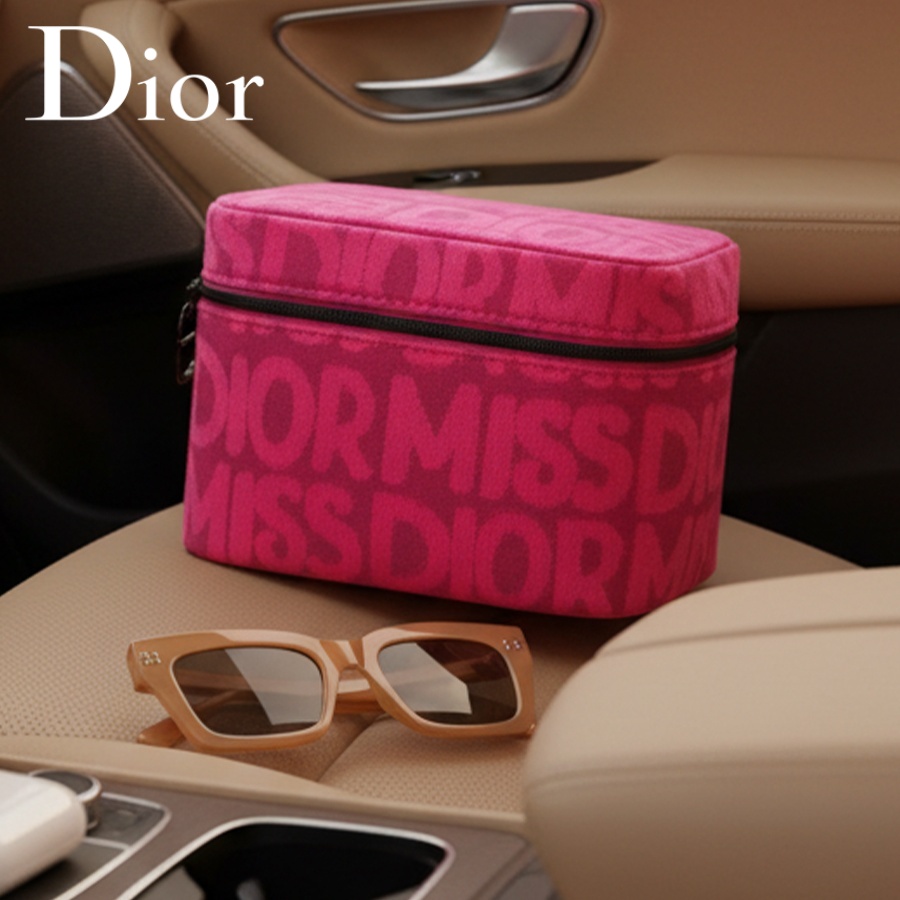 Dior’s Bag Pink Cosmetic Bag F - Luxury Bags Dior のレビューと価格