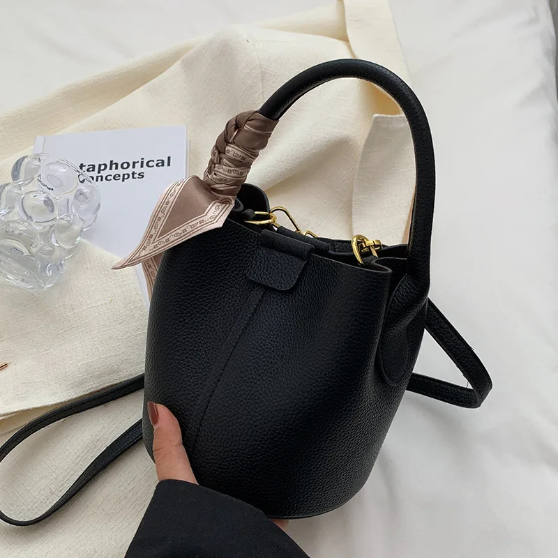 High Quality Bucket Bag Women  - Luxury Bags On Sale のレビューと価格