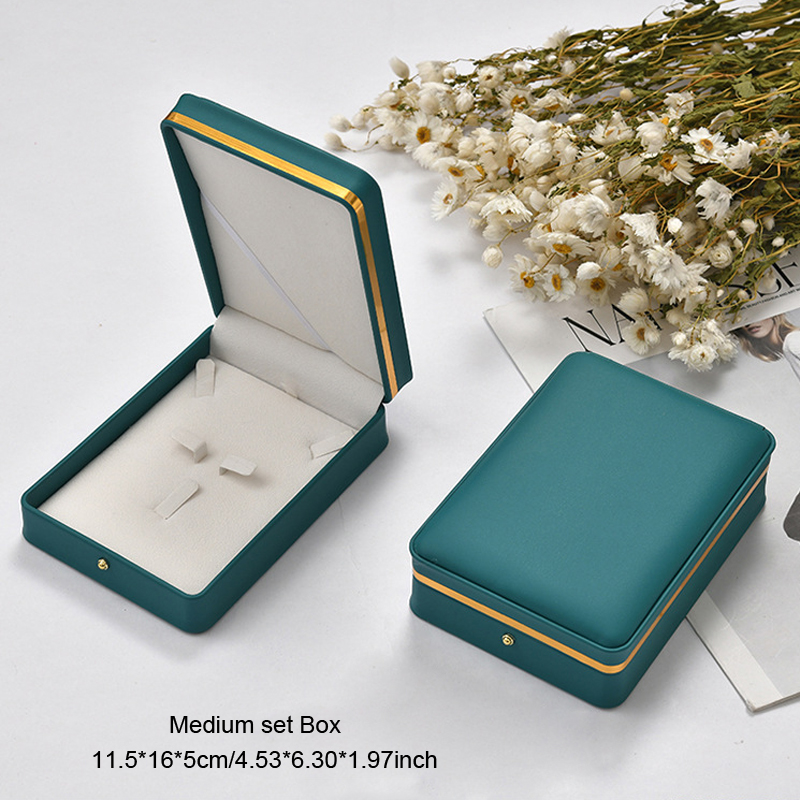 1pc Luxury PU Leather Jewelry  - Luxury Bags List のレビューと価格