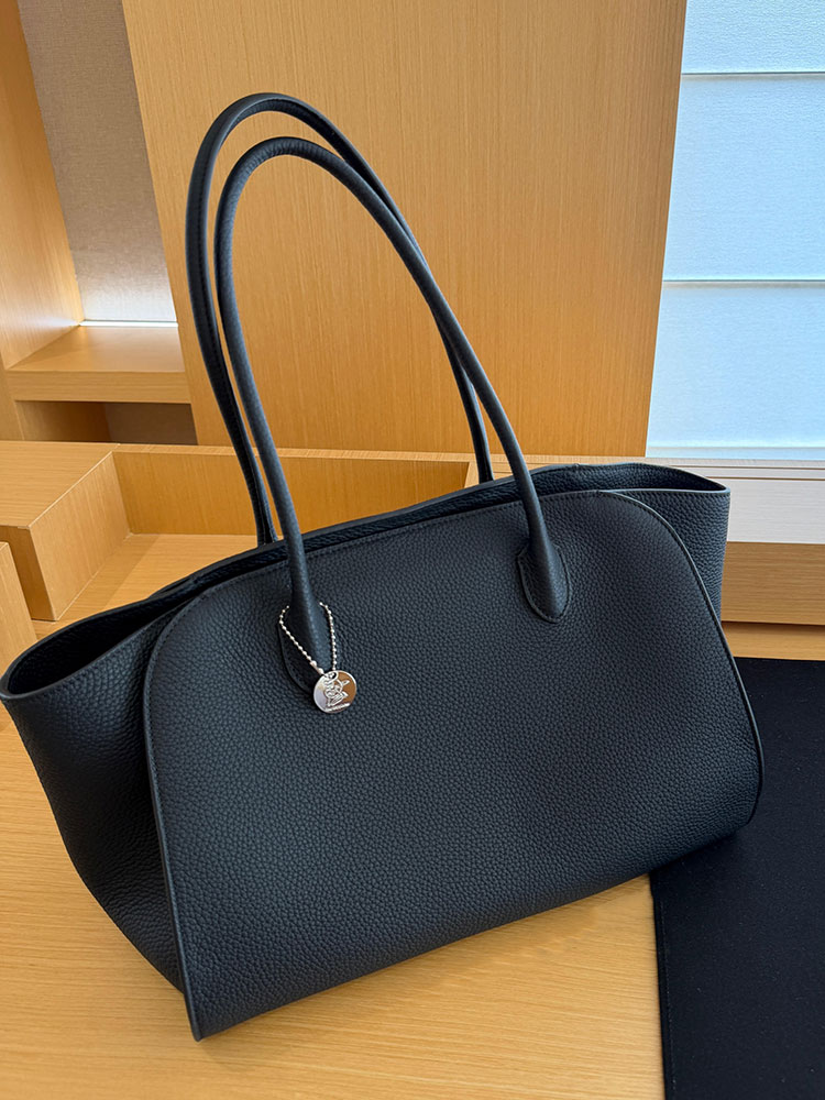 Black Large Capacity Tote Bag  - Luxury Bags For Young Women のレビューと価格