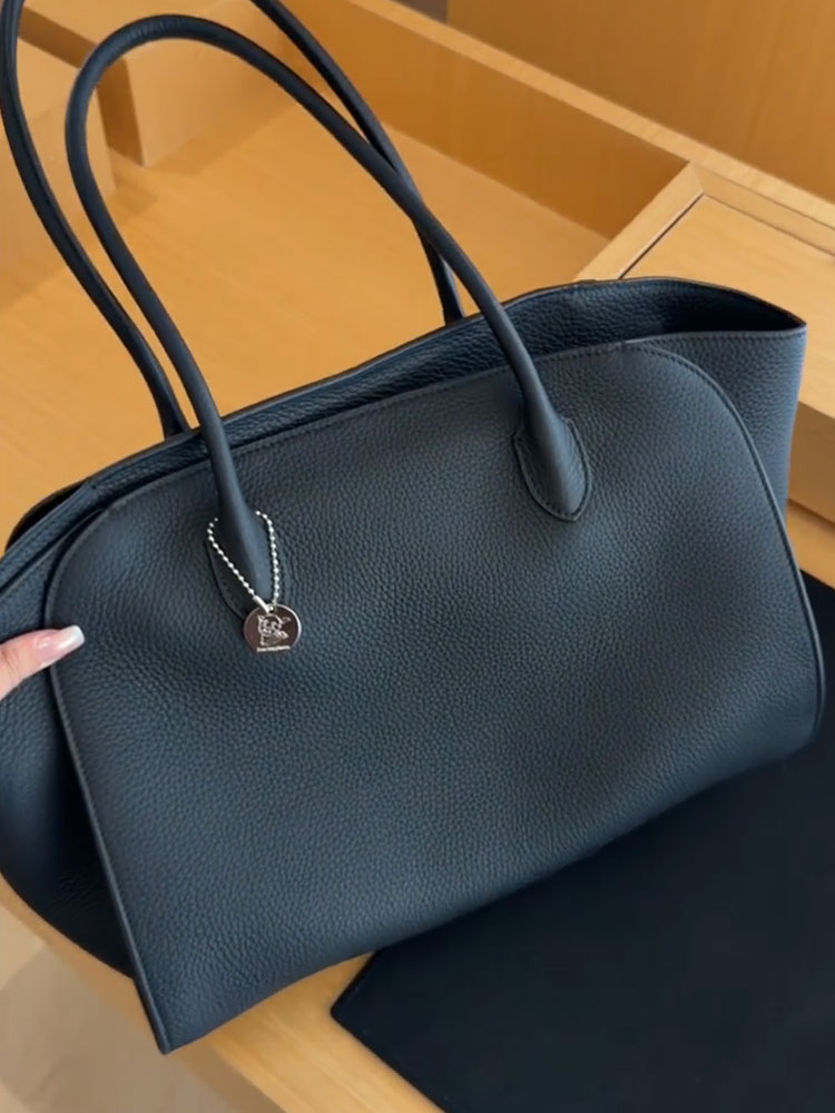 Black Large Capacity Tote Bag  - Luxury Bags For Young Women のレビューと価格