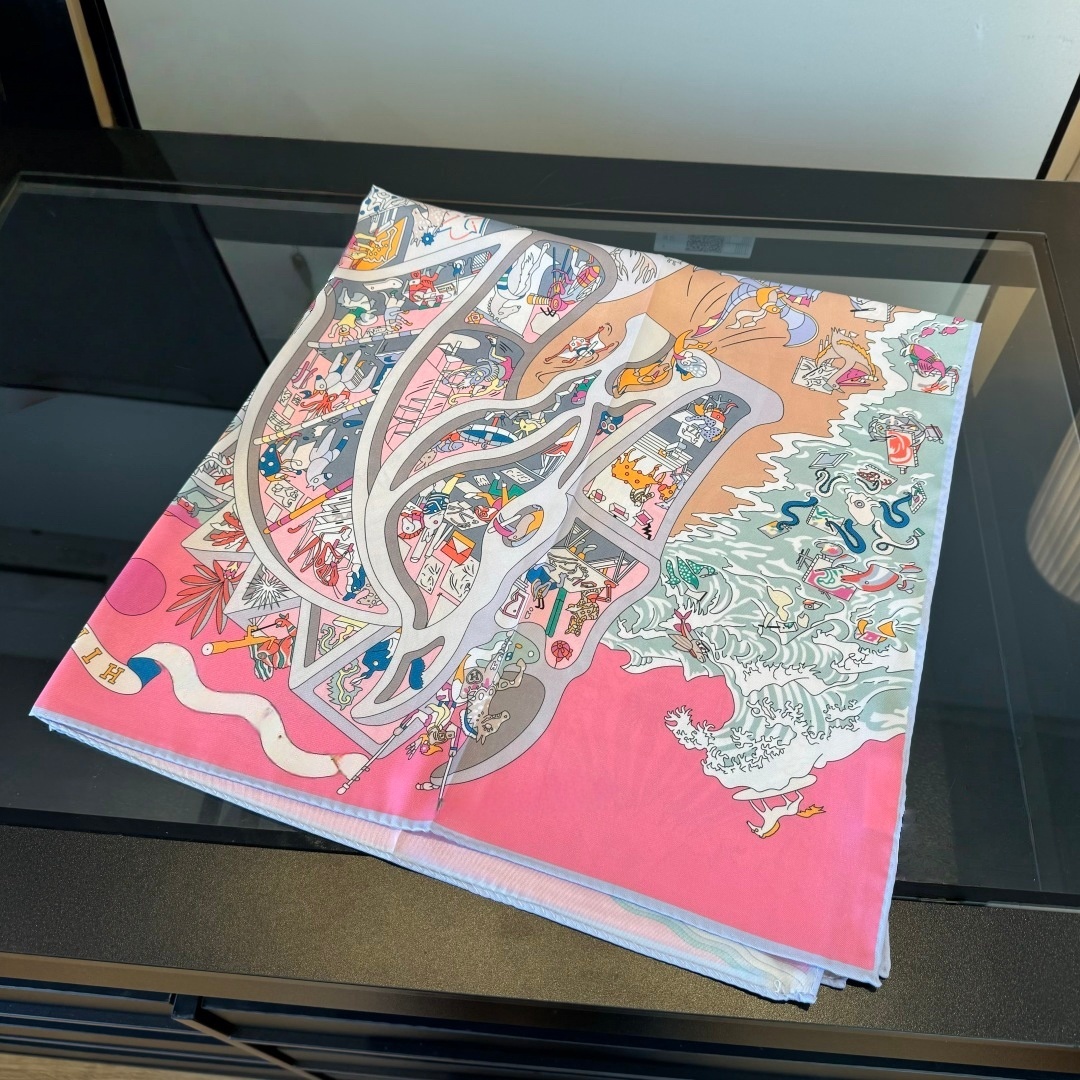 Luxury Printed Square Scarf Fa - Luxury Bags Vintage のレビューと価格